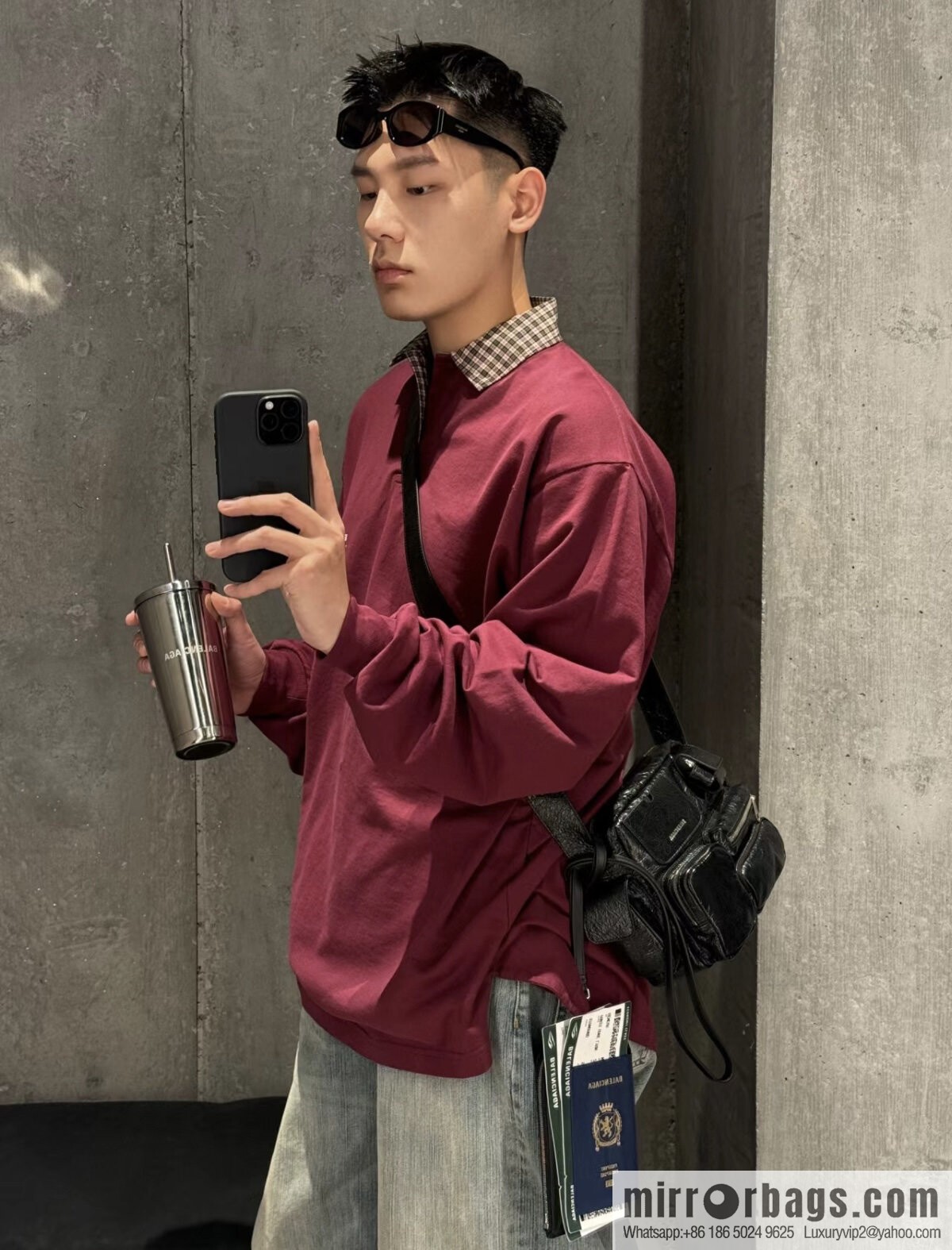 Balenciaga 🤞🏿 Paris 25 years of spring and summer new camera bag 🔥 703190