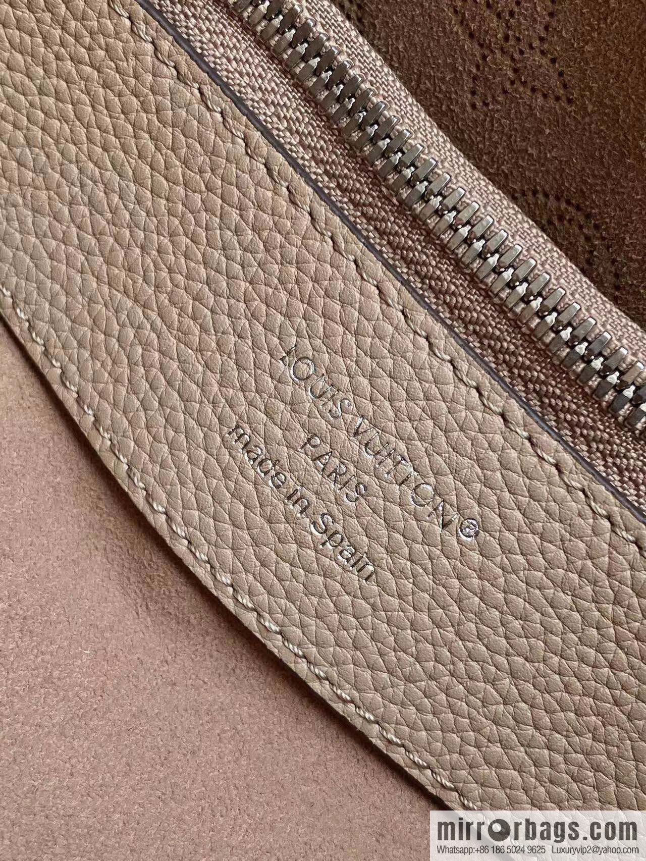 LV M12140 Flores