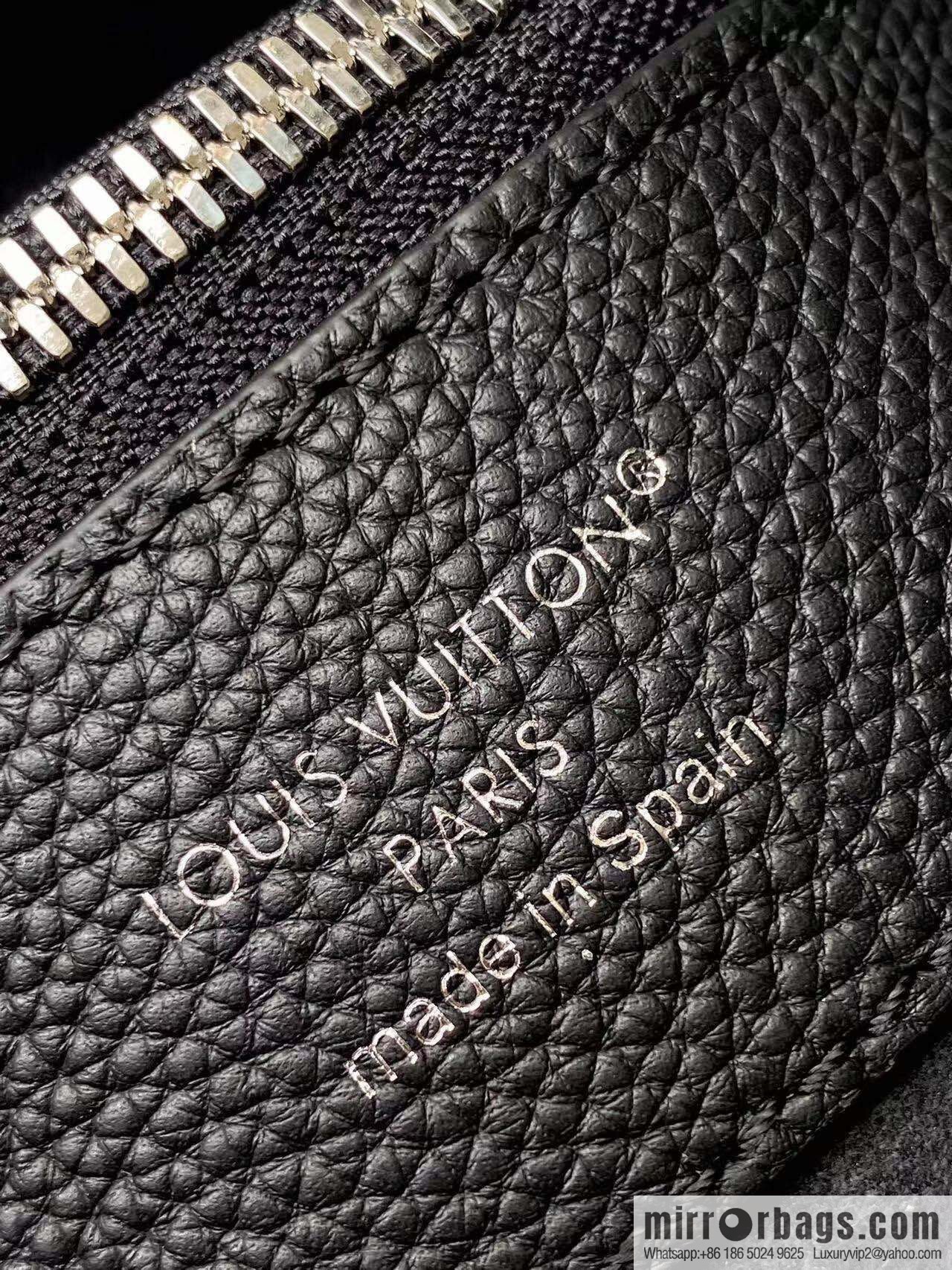 LV M12139 Flores