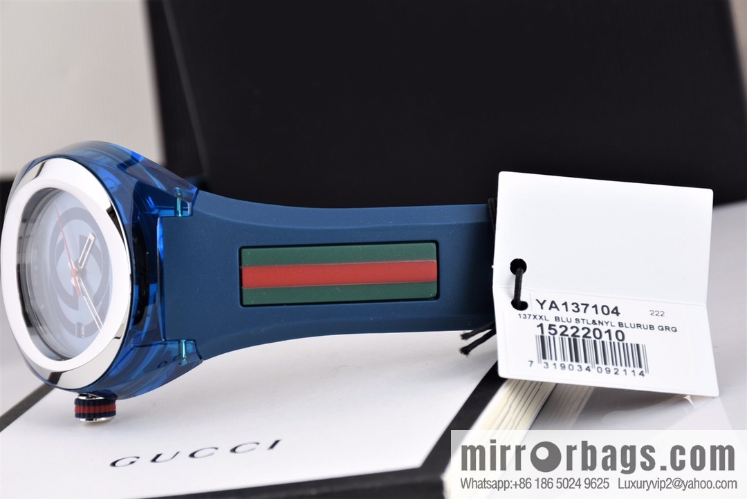 Gucci SYNC couple transparent quartz watch