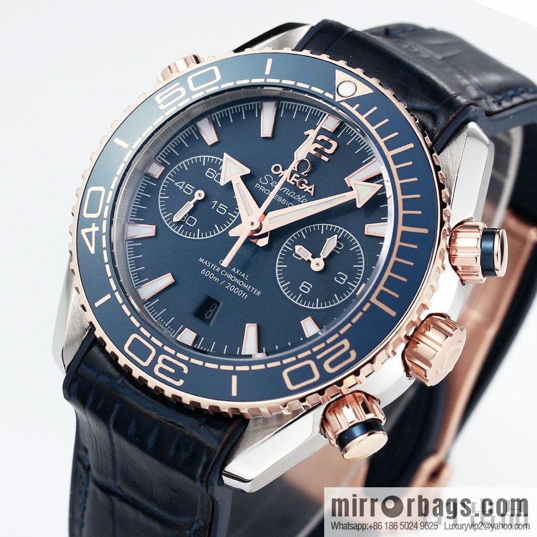 Omega Seamaster 600 meters diving series: movement model: 9900, running second timing automatic machine, watch diameter 45.5mm