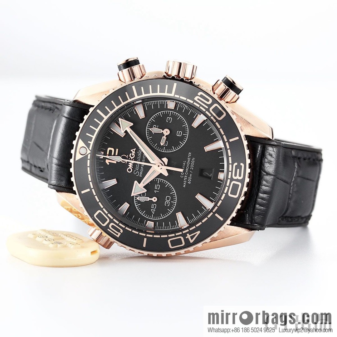 Omega Seamaster 600 meters diving series: movement model: 9900, running second timing automatic machine, watch diameter 45.5mm