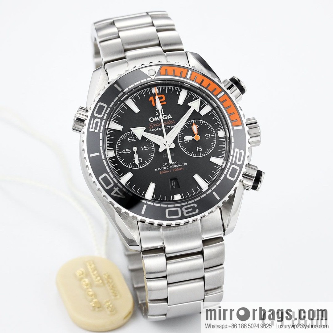 Omega Seamaster 600 meters diving series: movement model: 9900, running second timing automatic machine, watch diameter 45.5mm