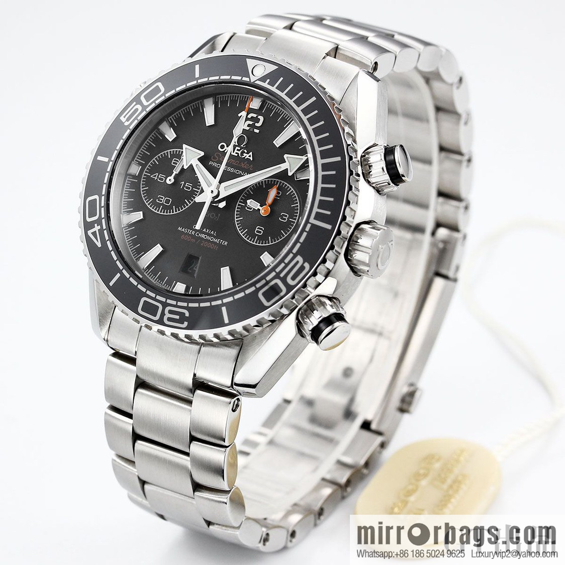 Omega Seamaster 600 meters diving series: movement model: 9900, running second timing automatic machine, watch diameter 45.5mm