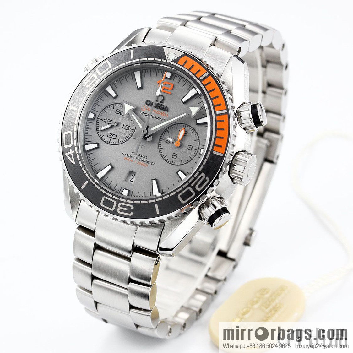 Omega Seamaster 600 meters diving series: movement model: 9900, running second timing automatic machine, watch diameter 45.5mm