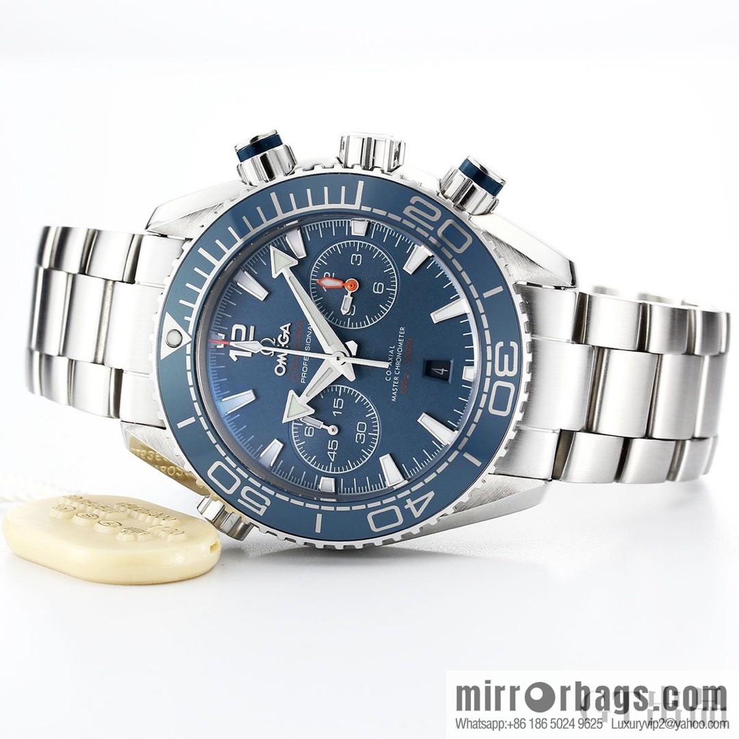 Omega Seamaster 600 meters diving series: movement model: 9900, running second timing automatic machine, watch diameter 45.5mm