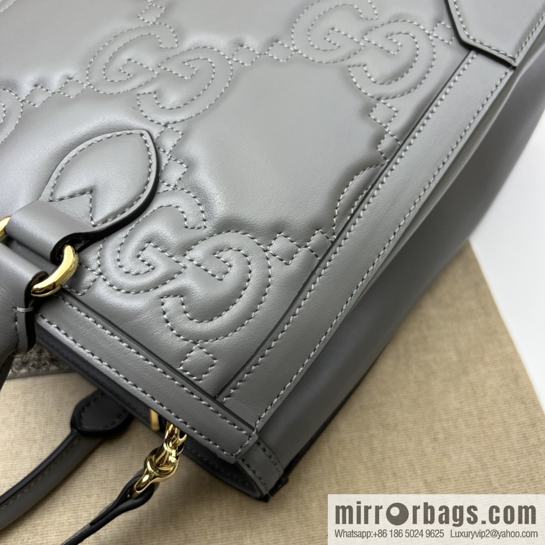GUCCI Gucci GG Matelassé leather (fabric) tote bag 728236