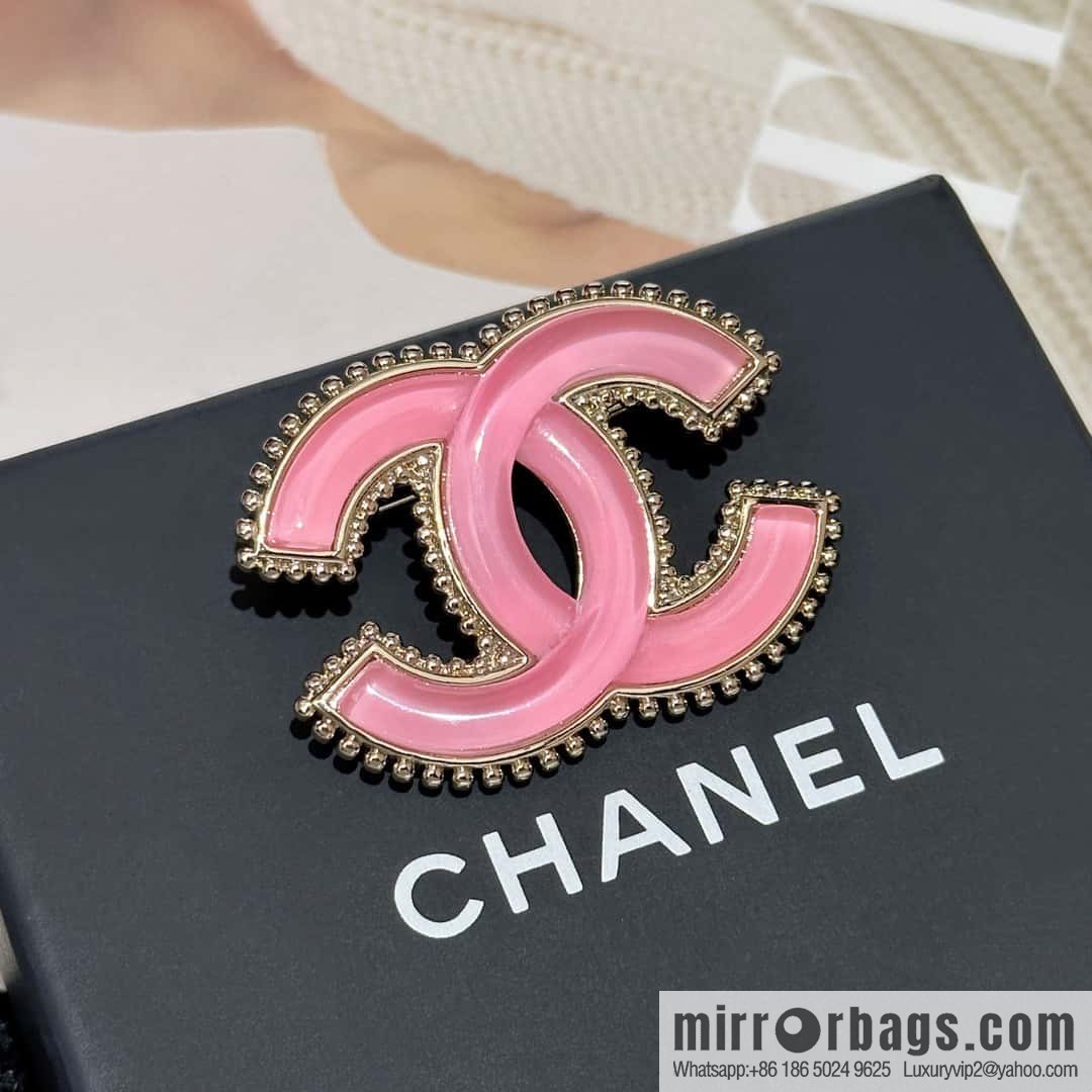 ❗️New ❗️ ☀️ New ☑️ Chanel Double C Pink Glazed Brooch ☀️