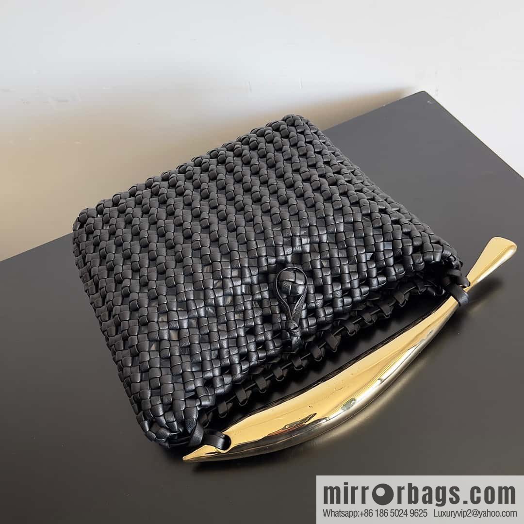 Bv new nappa small sheepskin field character woven sardines woven bag, model; 731166 black