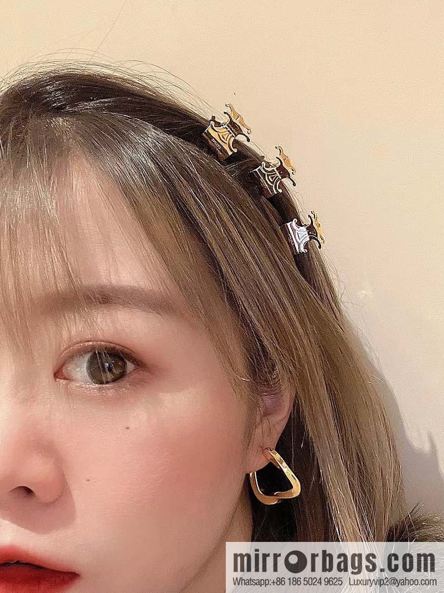 Celine Arc de Triomphe Hairpin Hairpin Set