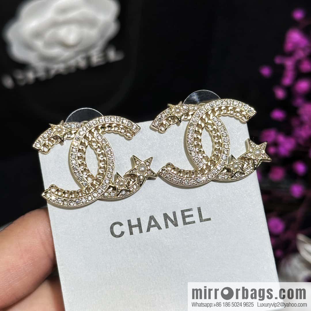 ❗️New ❗️☀️ new ☑️ chanel c1 double c hollow star ⭐ pentagram earrings ☀️