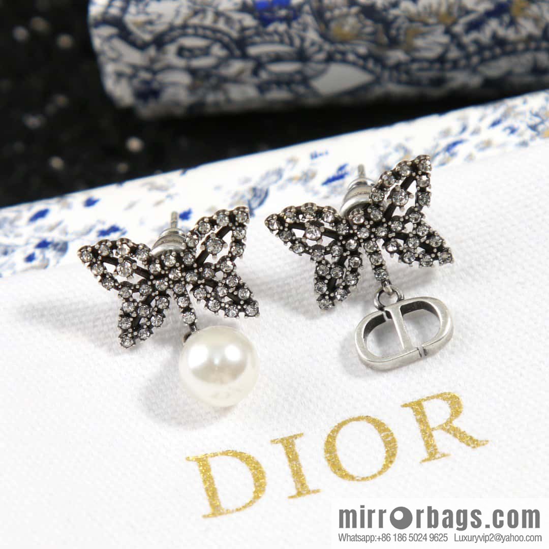 New ☑️ Dior full diamond butterfly pearl CD stud earrings