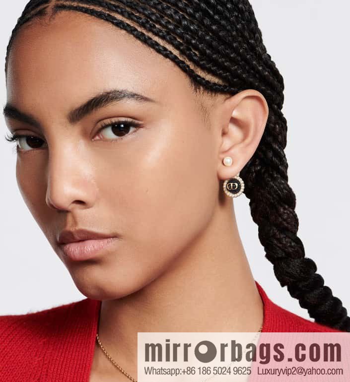 New ☑️ Dior CD drip oil size pearl stud earrings