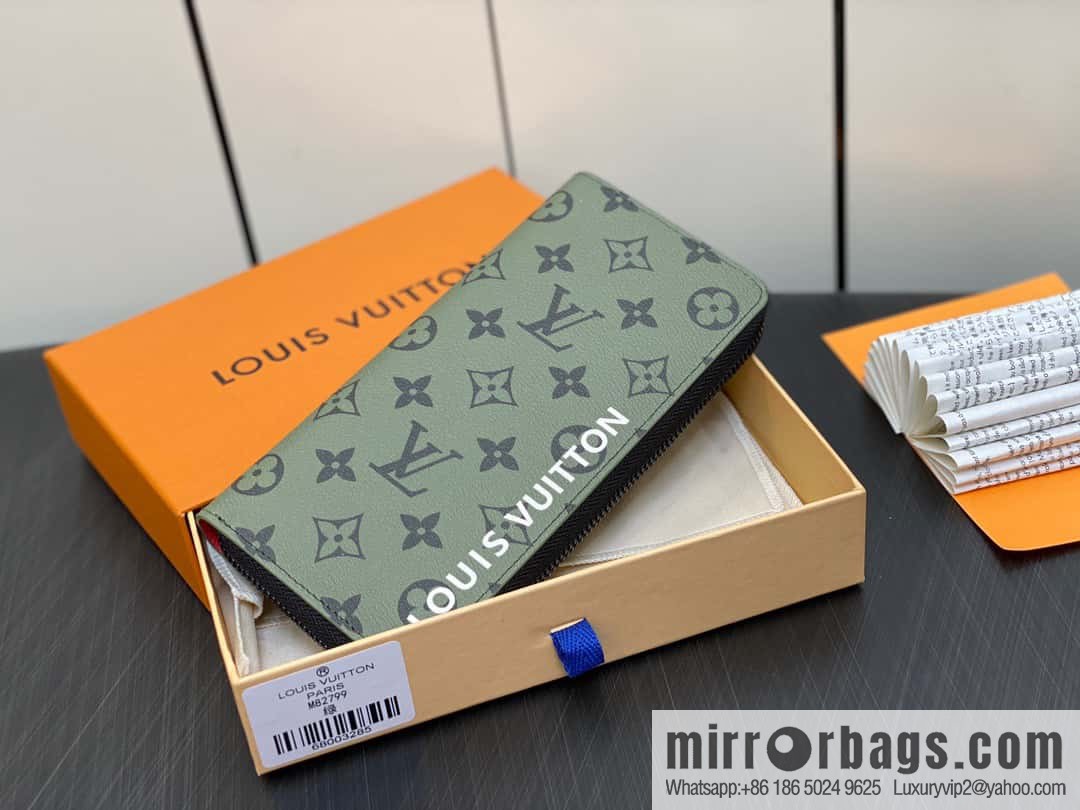 [Premium‑quality] M82799 green, silk screen single zipper wallet series Zippy zipper wallet