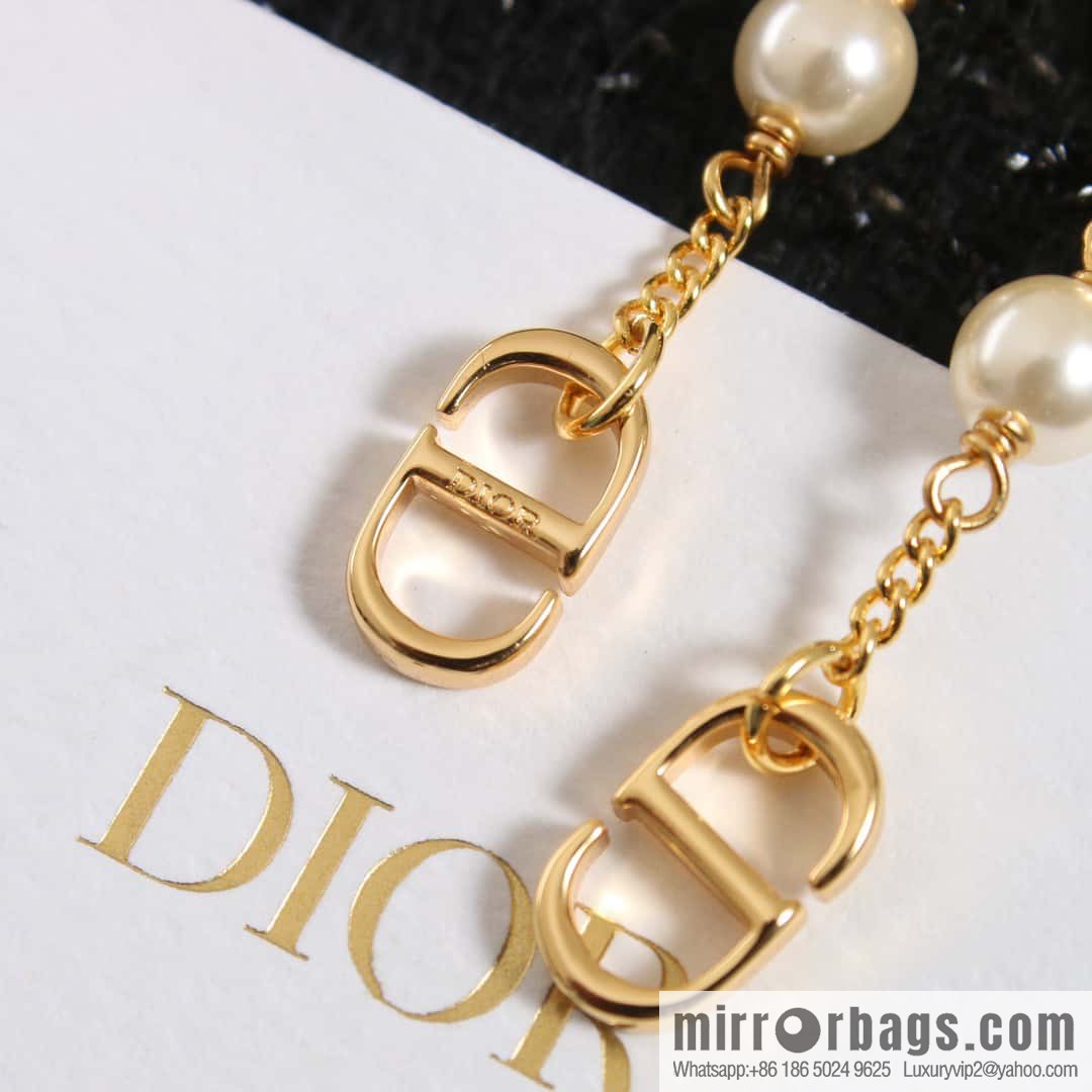 New ☑️ DIOR CD pearl stud earrings