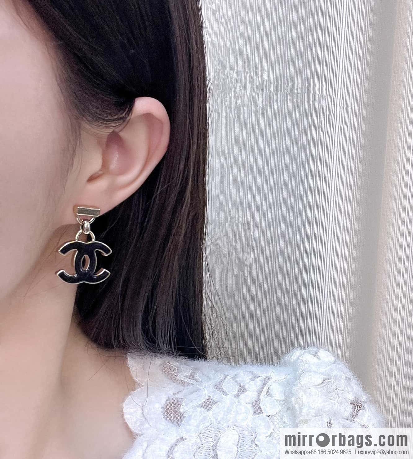 ❗️New ❗️☀️ new ☑️ chanel c2 black drip double c stud earrings ☀️