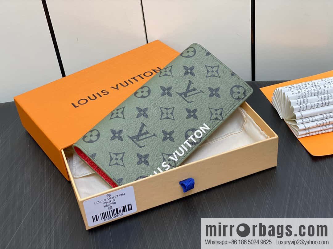 [Boutique‑grade] M82790 green, silk screen suit wallet series Brazza wallet