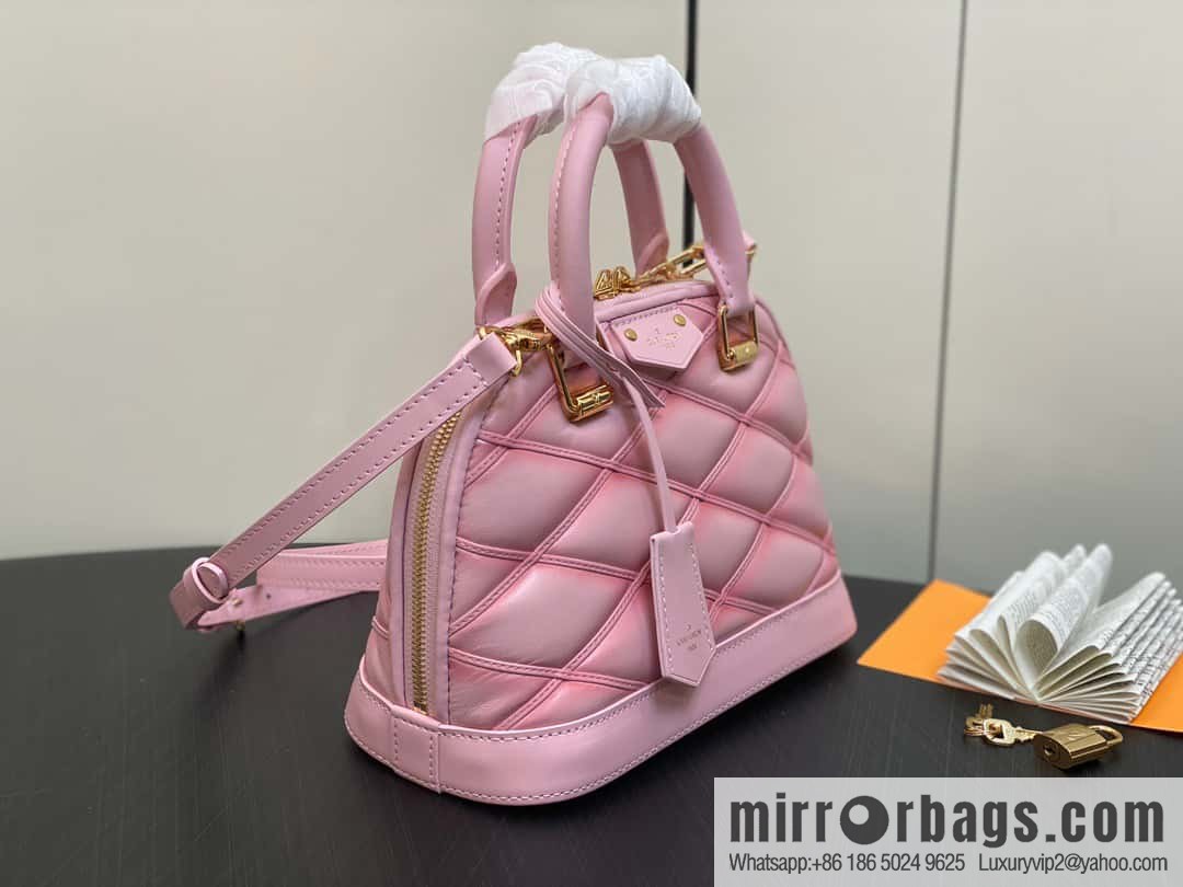 [Premium‑quality] M23666 pink diamond, full leather shell bag series Alma BB shell handbag