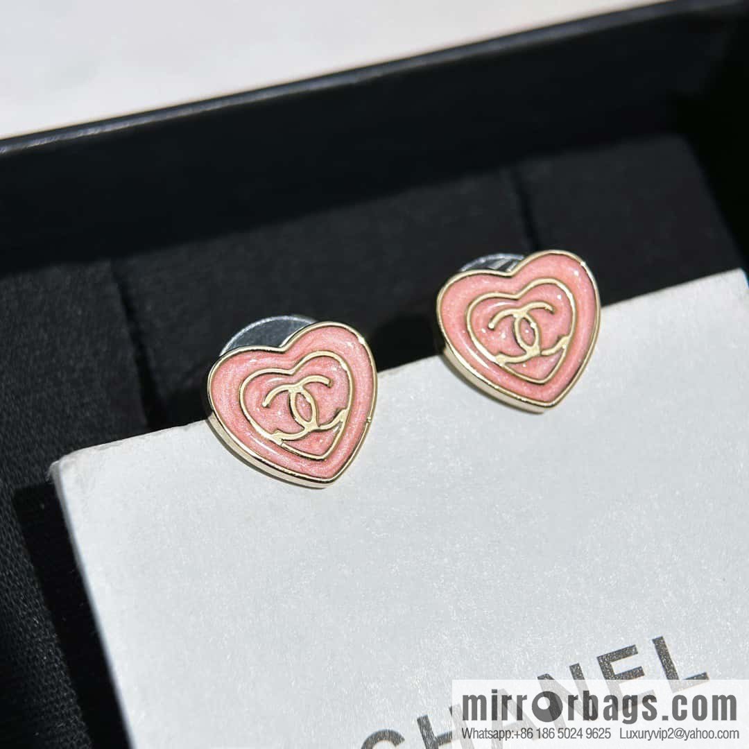 ❗️New ❗️☀️ New ☑️ Chanel c1 double love peach heart double c bead stud earrings ☀️