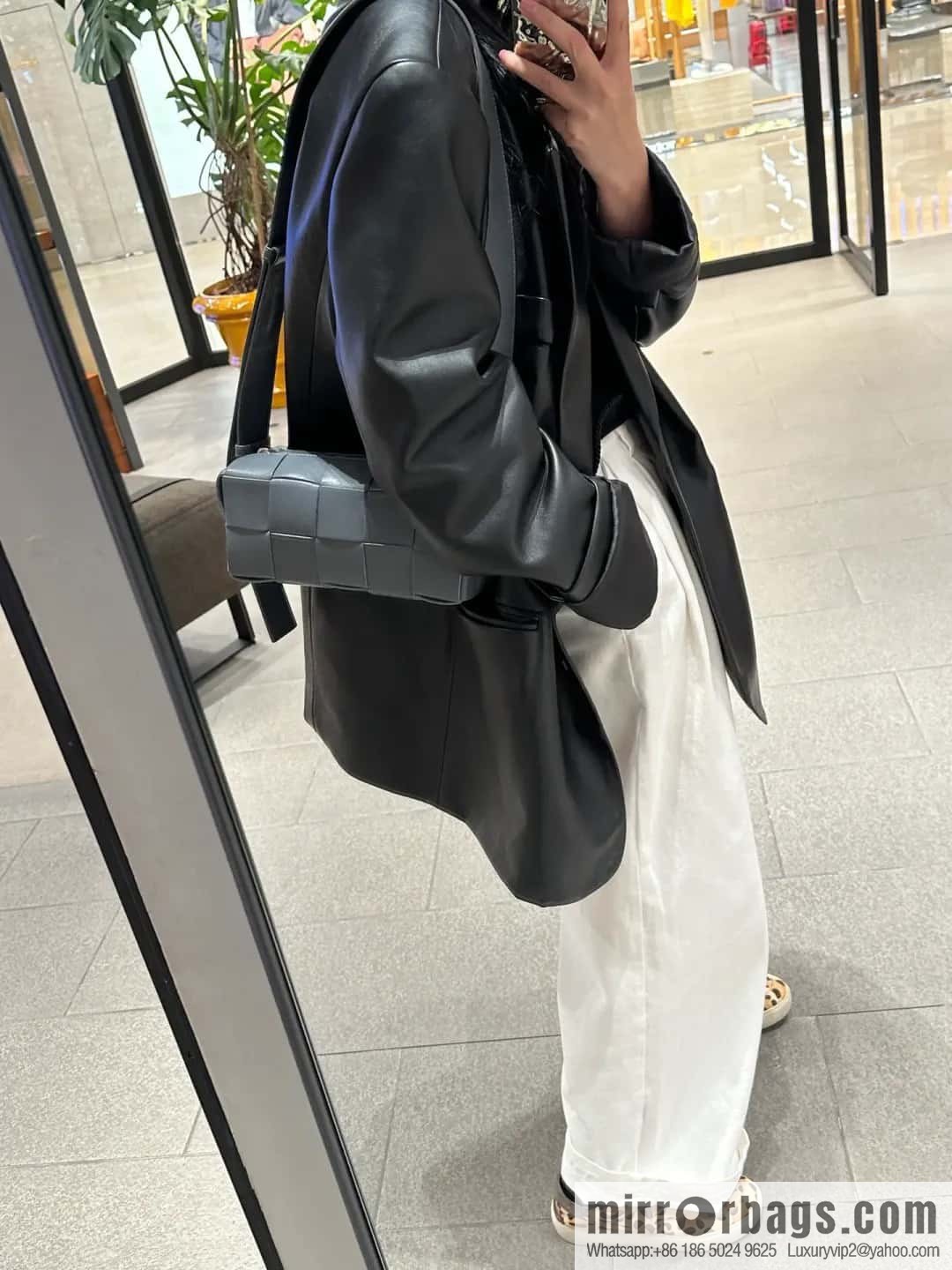 B Unisex same BRICK CASSETTE long shoulder strap series crossbody bag shoulder backpack model; 729251 black