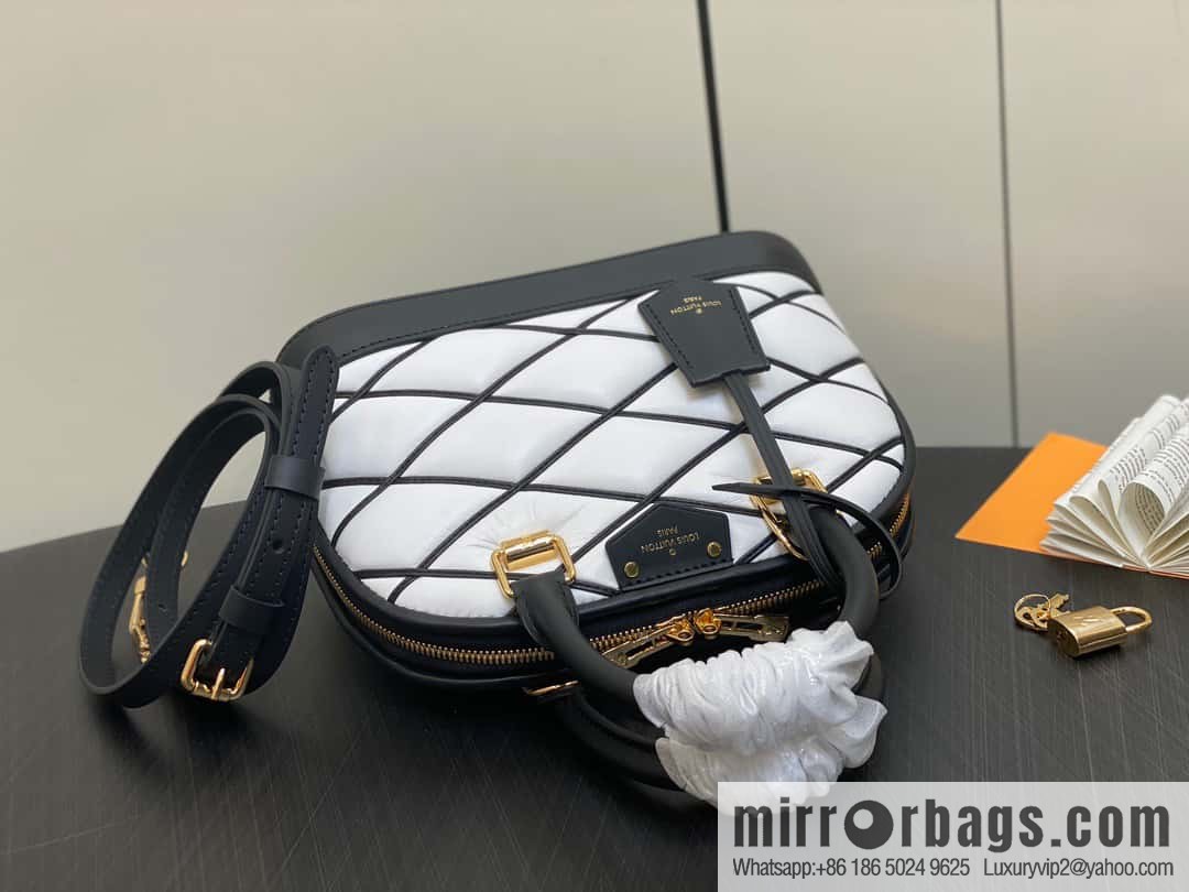 [Premium‑quality] M23666 white rhombus, full leather shell bag series Alma BB shell handbag