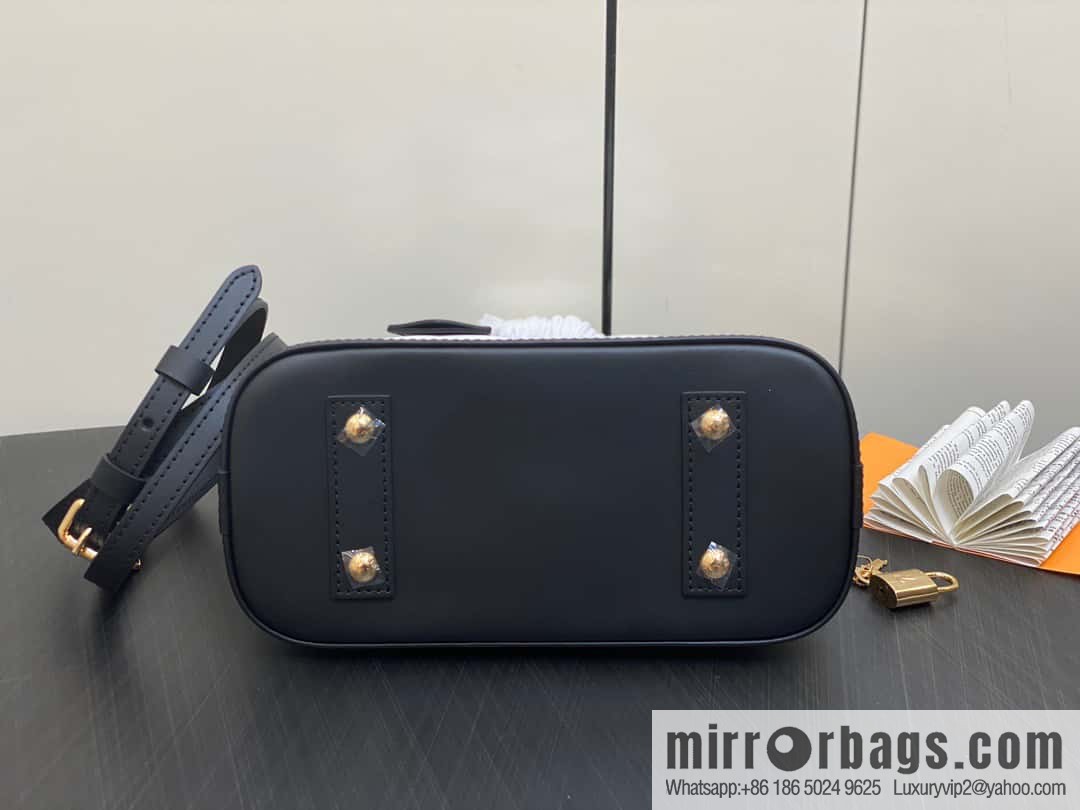[Premium‑quality] M23666 white rhombus, full leather shell bag series Alma BB shell handbag