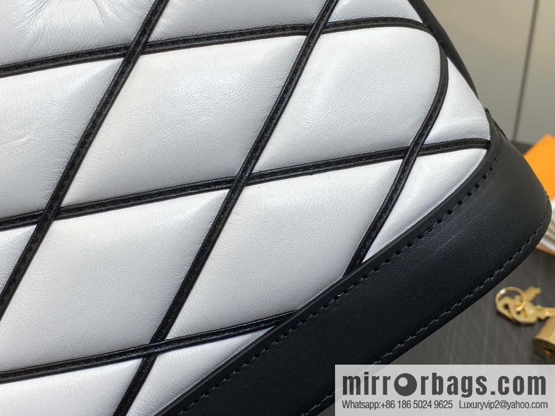 [Premium‑quality] M23666 white rhombus, full leather shell bag series Alma BB shell handbag
