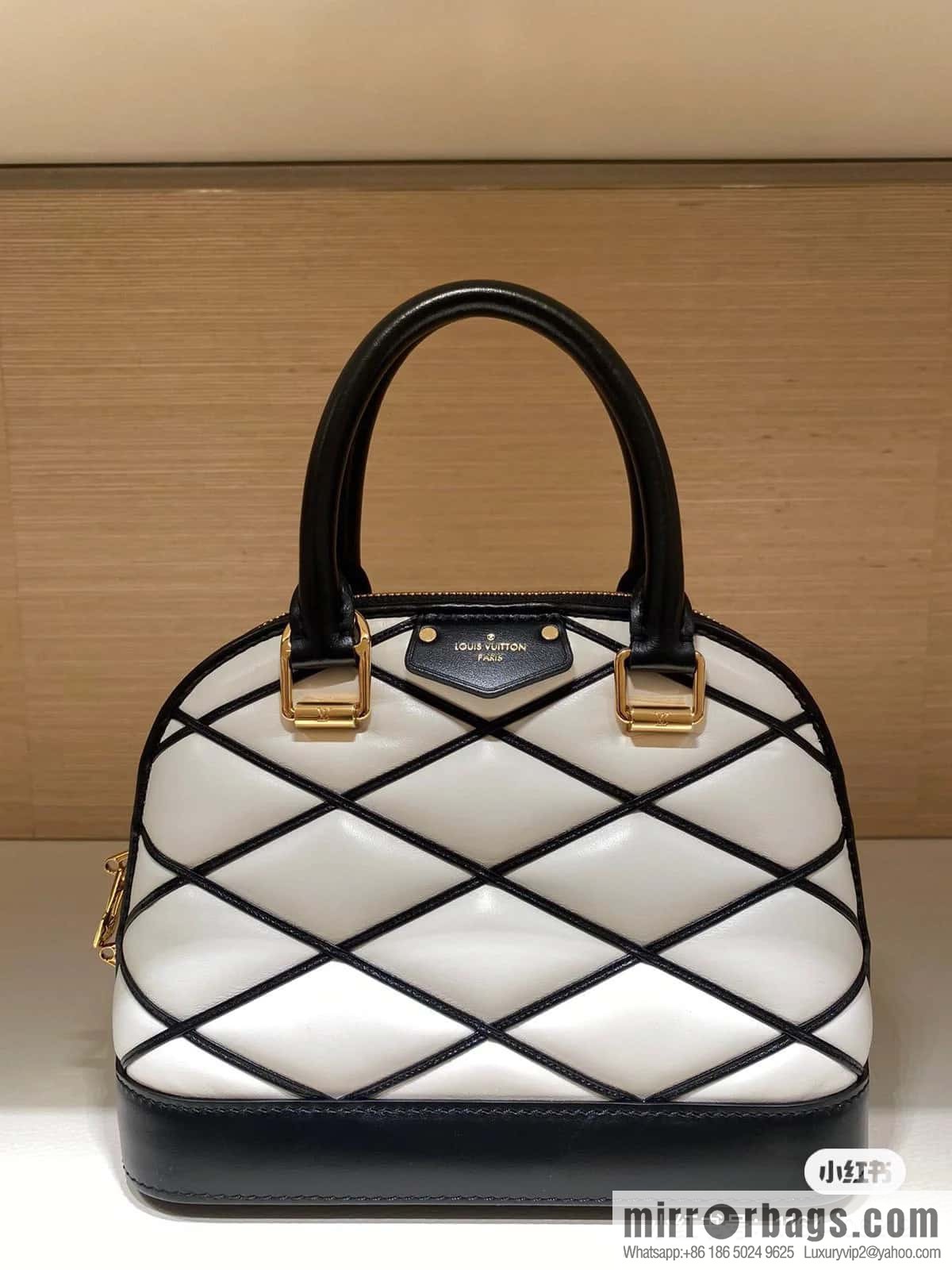 [Premium‑quality] M23666 white rhombus, full leather shell bag series Alma BB shell handbag
