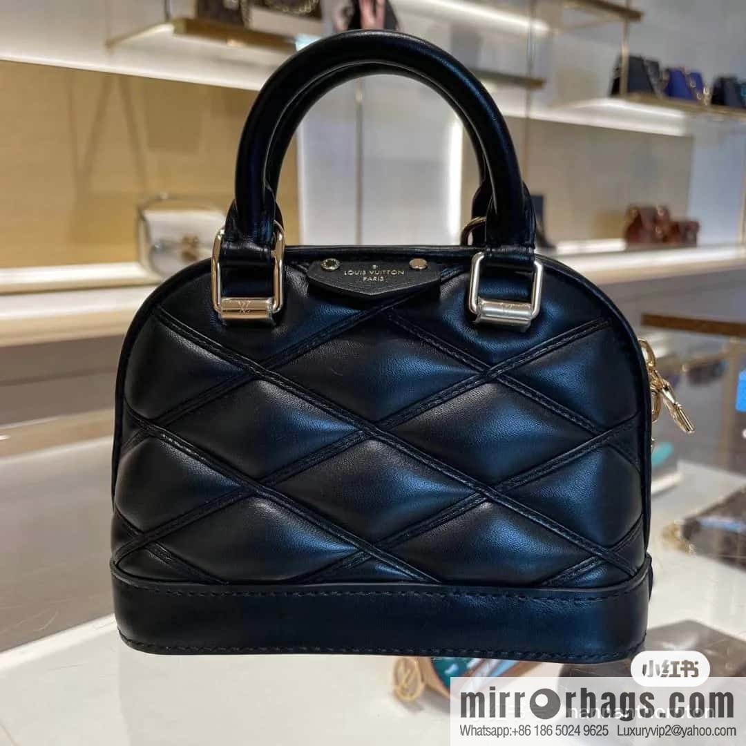 [Premium‑quality] M23666 black rhombus, full leather shell bag series Alma BB shell handbag