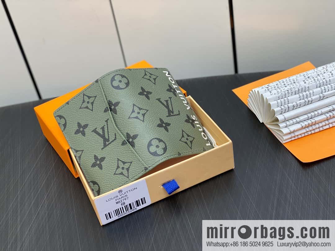 [Premium‑quality] M82797 green, silk screen card holder wallet series, pocket wallet