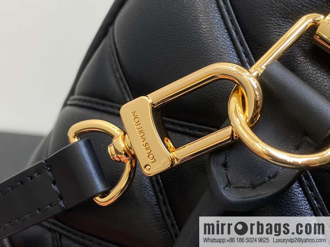 [Premium‑quality] M23666 black rhombus, full leather shell bag series Alma BB shell handbag