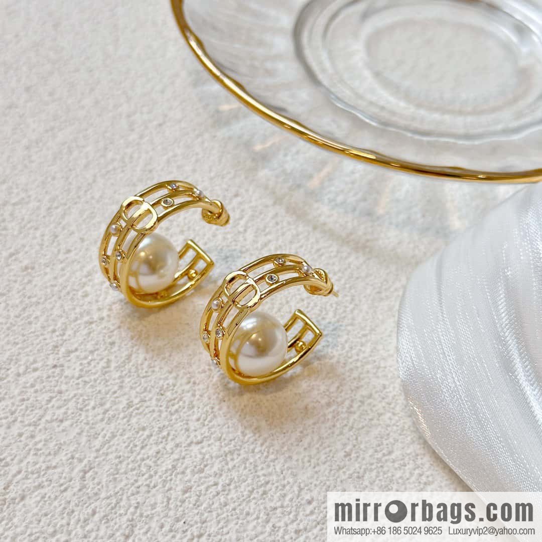 New ☑️ Dior Semicircular Pearl Earrings Earrings
