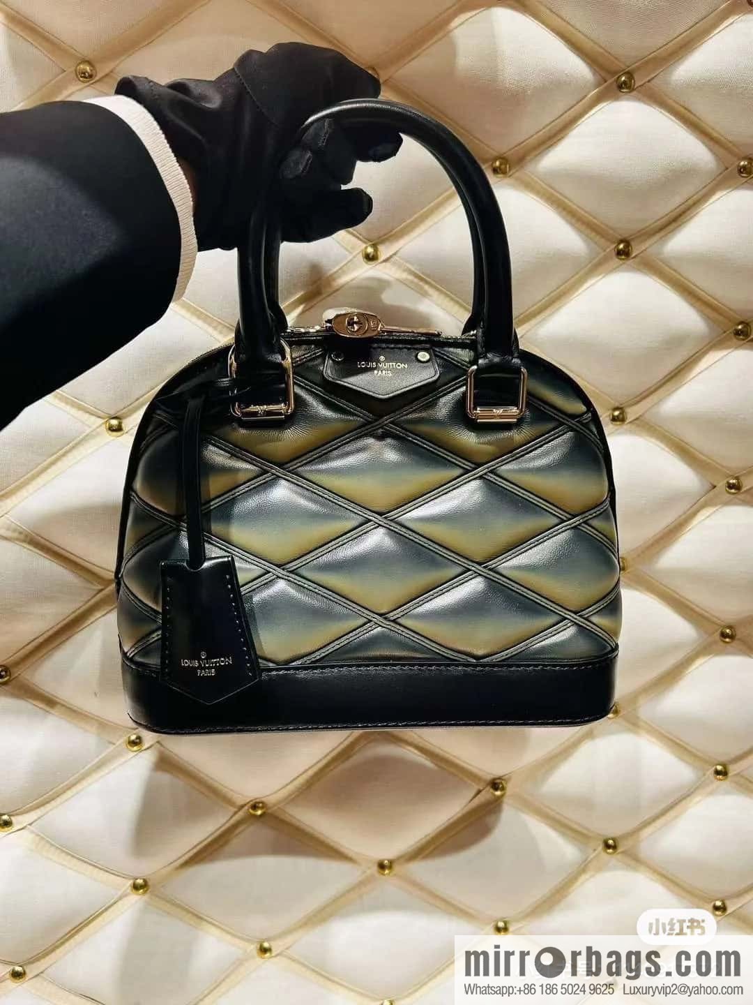 [Premium‑quality] M23666 gradual change diamond, full leather shell bag series Alma BB shell handbag
