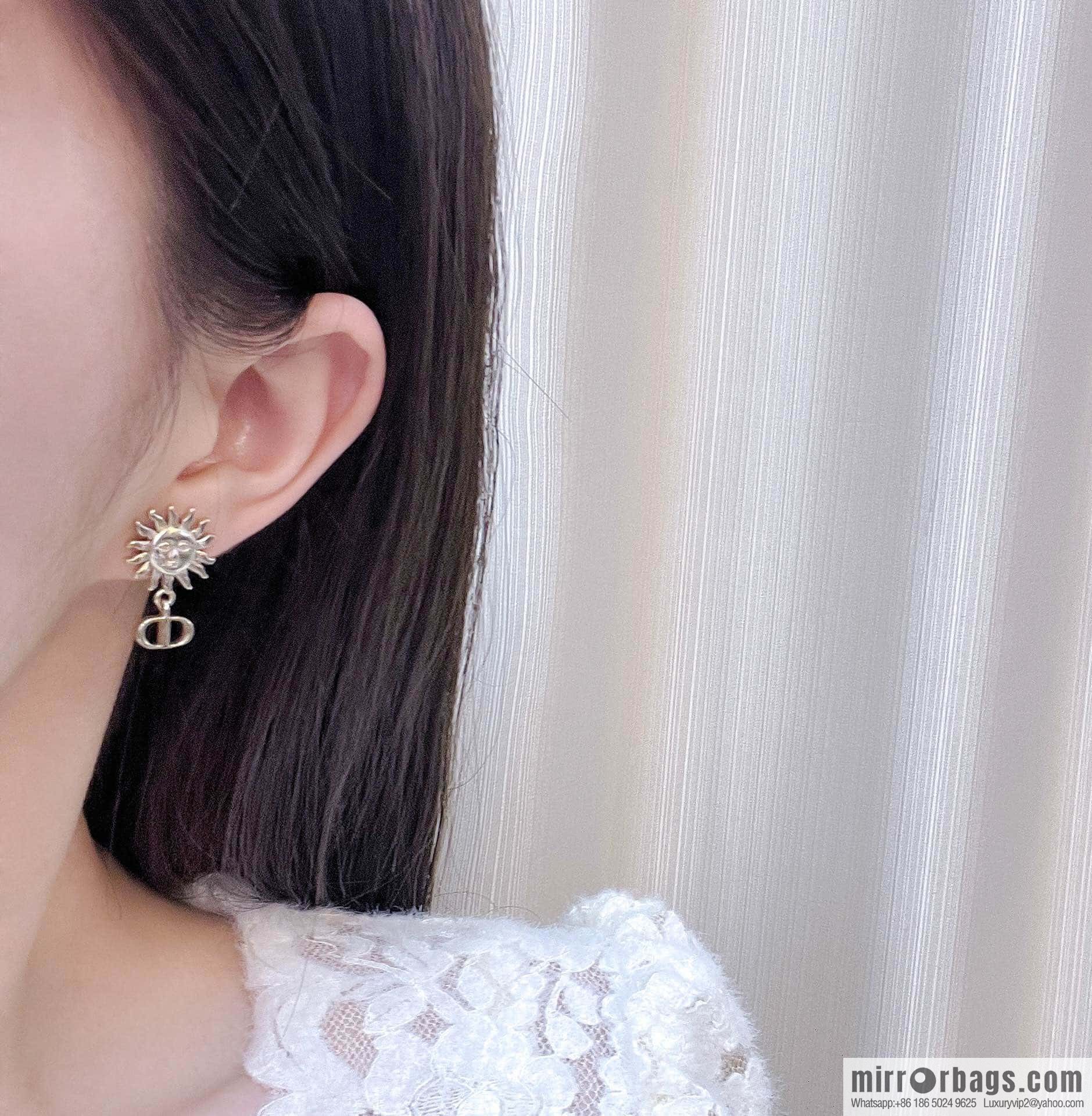 New ☑️ Dior No Sun Pearl CD Earrings Earrings