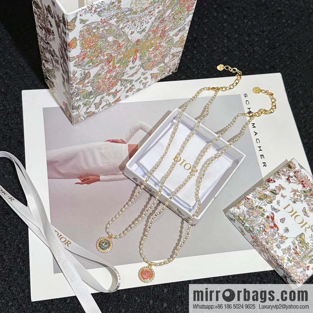 New ☑️ Dior drip CD pearl necklace