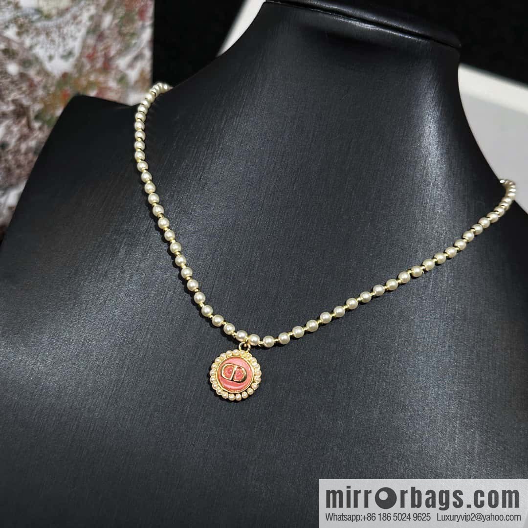New ☑️ Dior drip CD pearl necklace