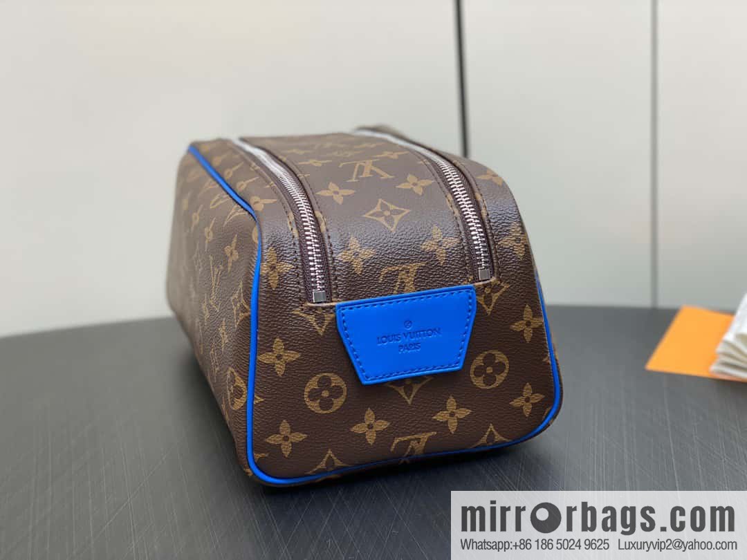 [Boutique‑grade] M46763 monogram blue M44494 pouch toilet bag series DOPP toilet bag