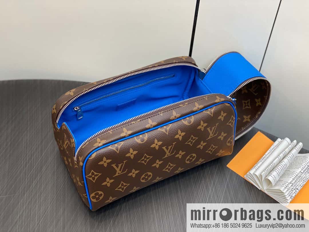 [Boutique‑grade] M46763 monogram blue M44494 pouch toilet bag series DOPP toilet bag