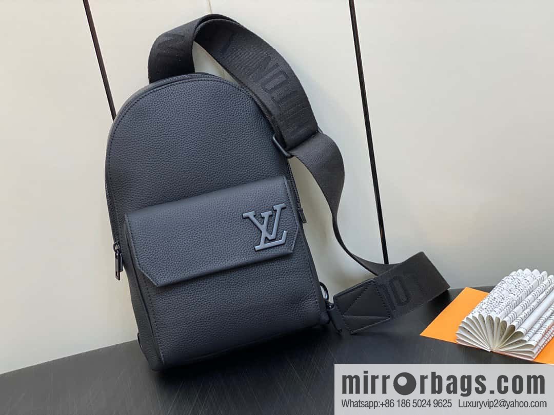 [Boutique‑grade] M23736 black full leather breast bag series Pilot slingback handbag, pilot sling bag