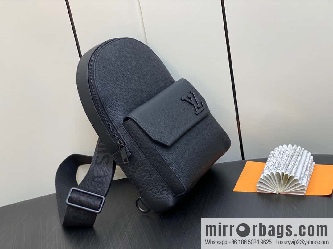 [Boutique‑grade] M23736 black full leather breast bag series Pilot slingback handbag, pilot sling bag