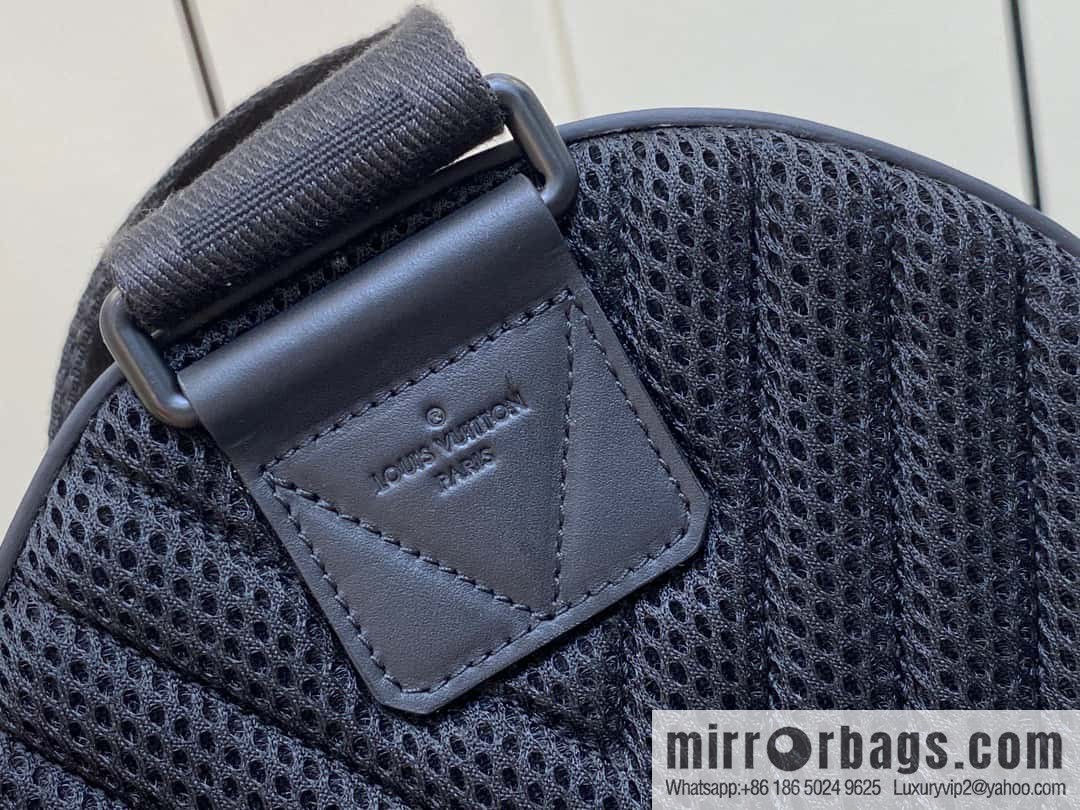 [Boutique‑grade] M23736 black full leather breast bag series Pilot slingback handbag, pilot sling bag