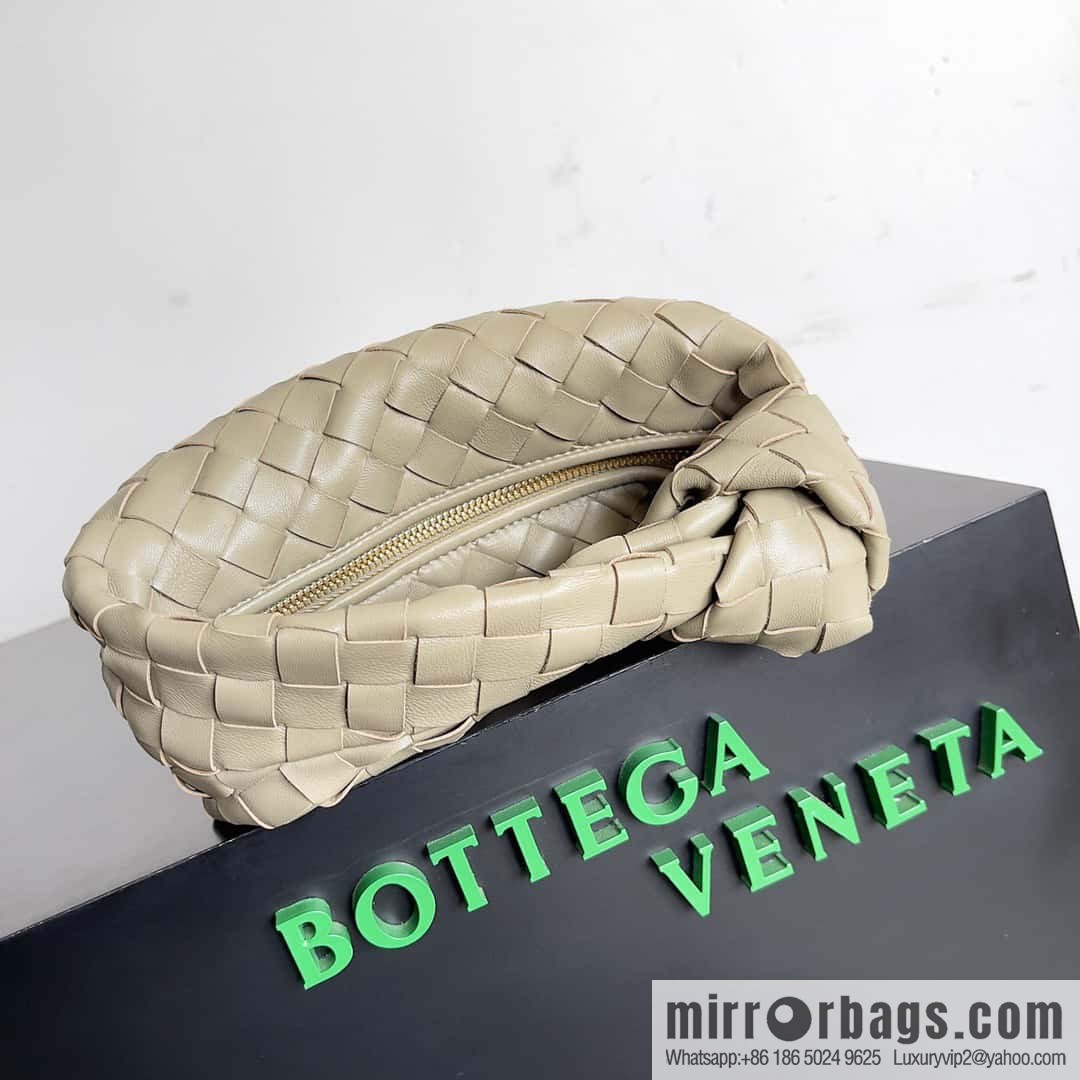 Bv2022 new Mini Jodie braided knotted round hobo bag, model: 651876 taupe