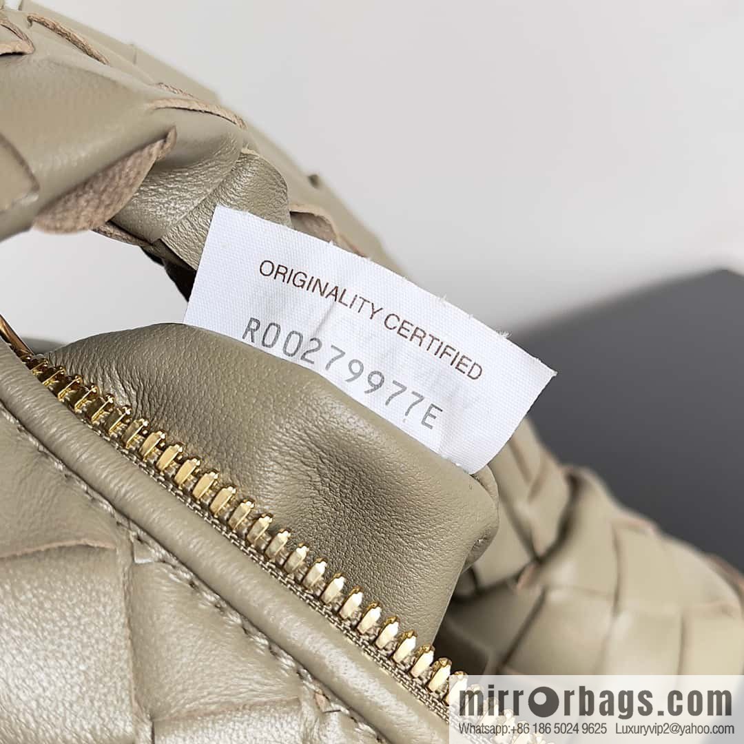 Bv2022 new Mini Jodie braided knotted round hobo bag, model: 651876 taupe