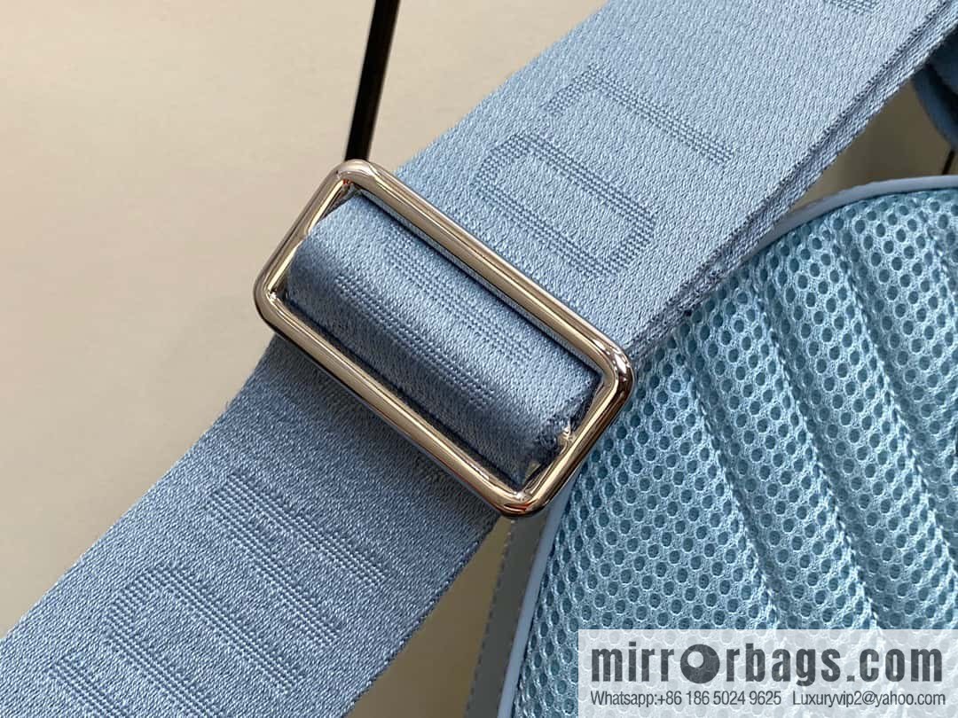 [Boutique‑grade] M23765 blue, full leather breast bag shoulder bag series, autumn and winter new PILOT shoulder bag