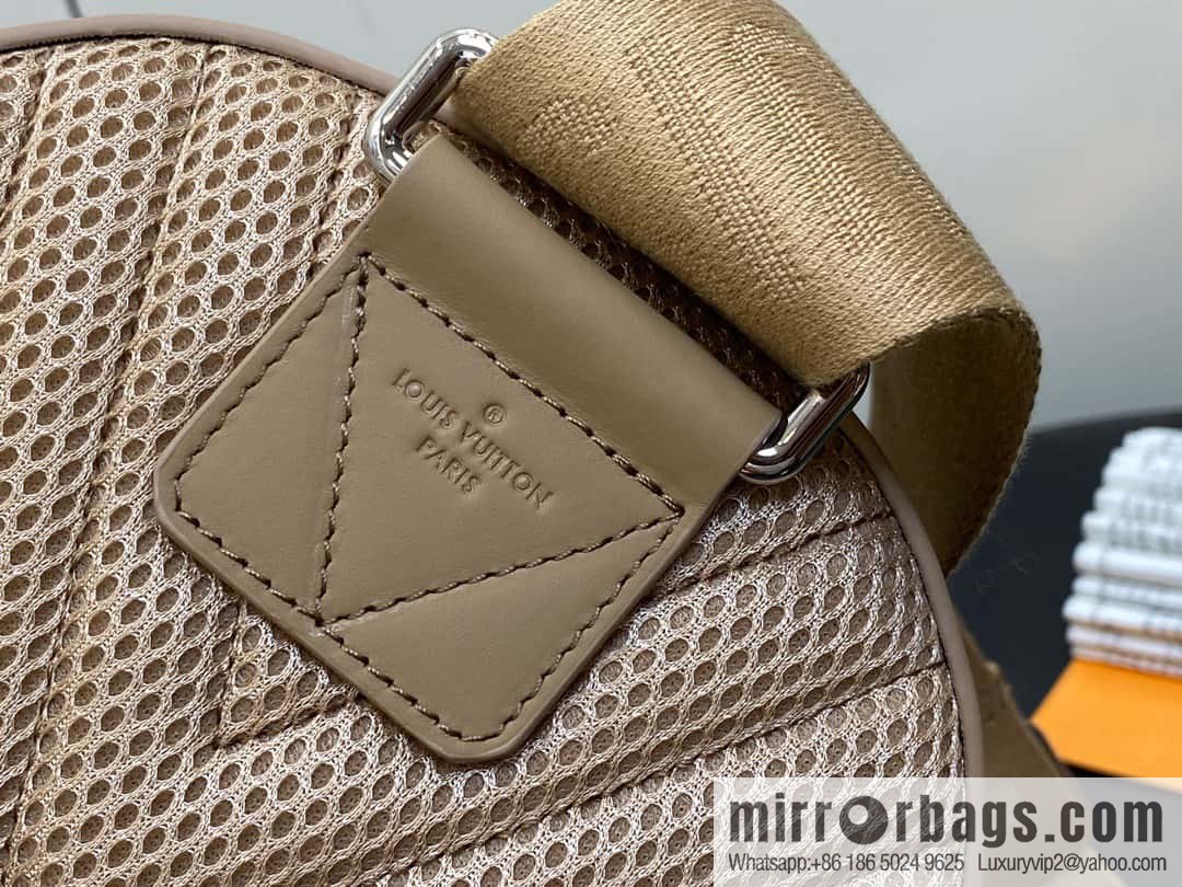 [Boutique‑grade] M23765 blue, full leather breast bag shoulder bag series, autumn and winter new PILOT shoulder bag