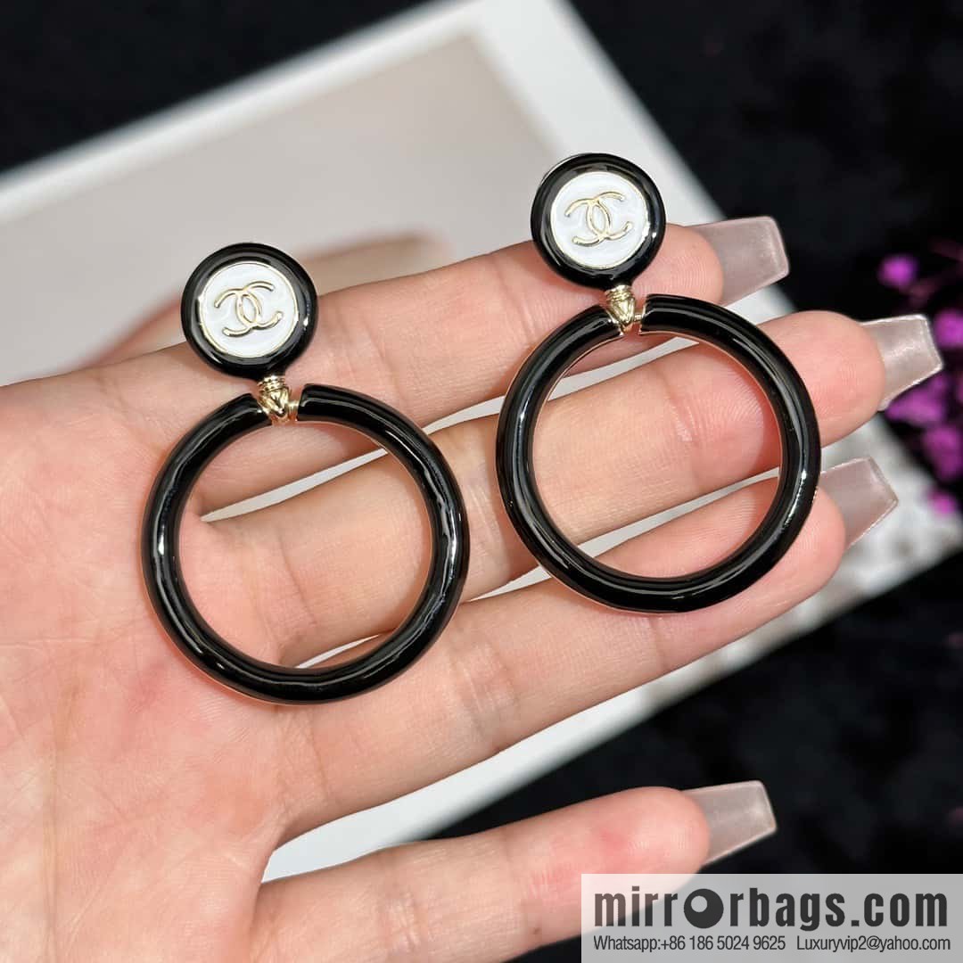 ❗️New ❗️☀️ new ☑️ chanel c2 double c black ring stud earrings ☀️