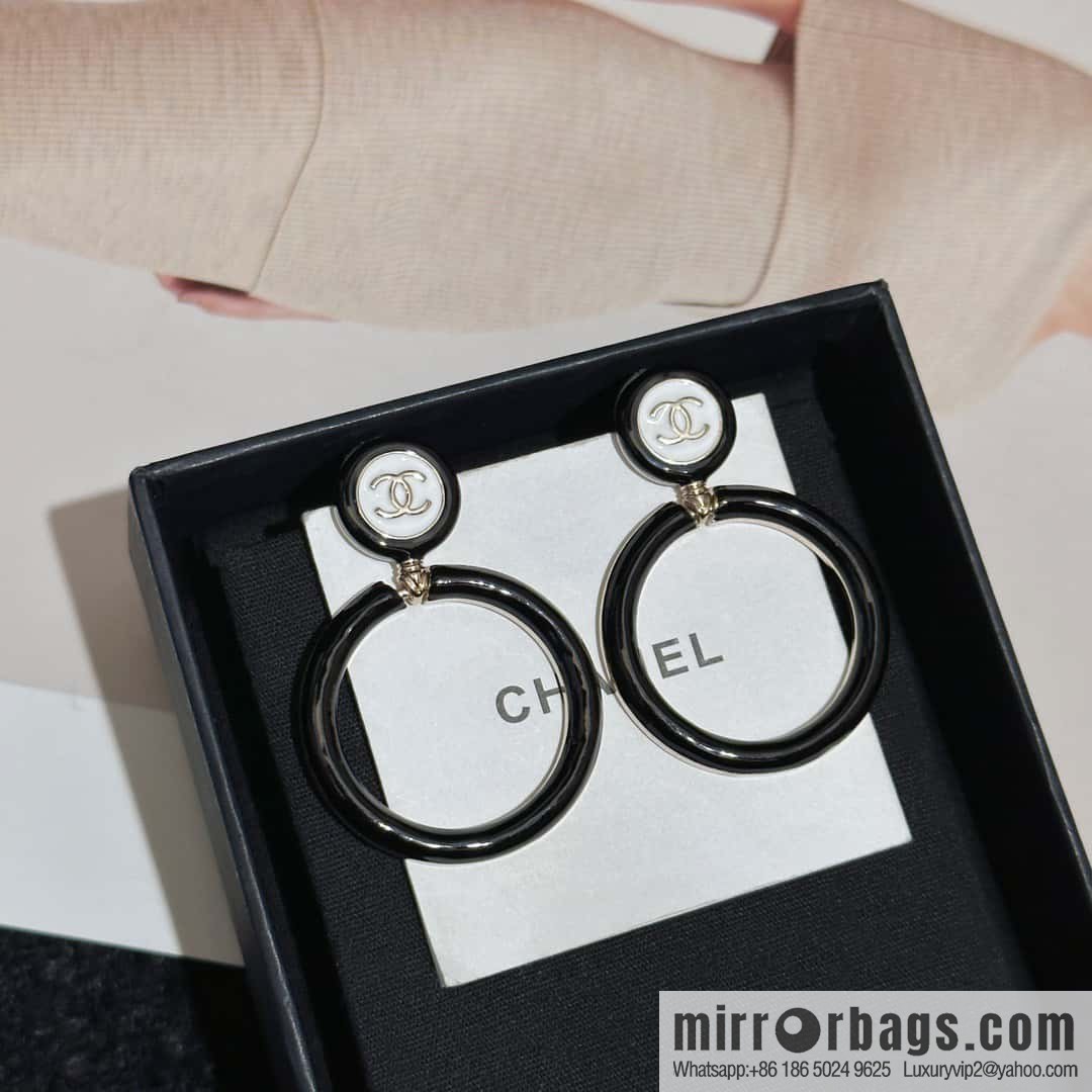 ❗️New ❗️☀️ new ☑️ chanel c2 double c black ring stud earrings ☀️
