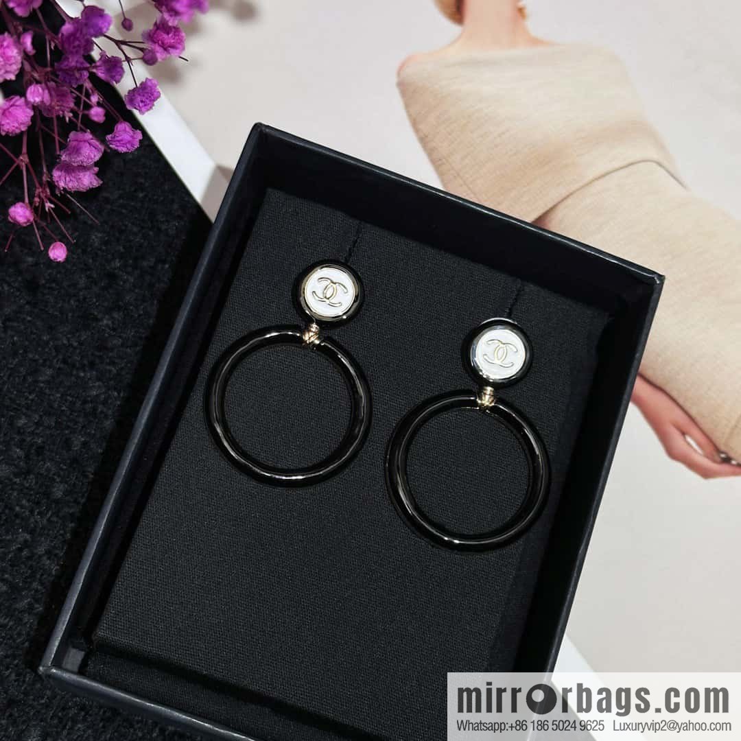 ❗️New ❗️☀️ new ☑️ chanel c2 double c black ring stud earrings ☀️