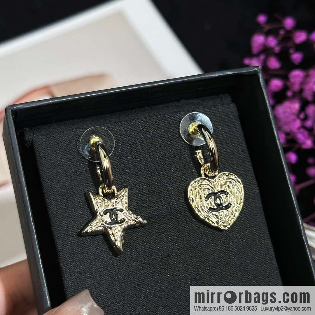 ❗️New ❗️☀️ new ☑️ Chanel c2 double c is not right, star peach heart earrings ☀️