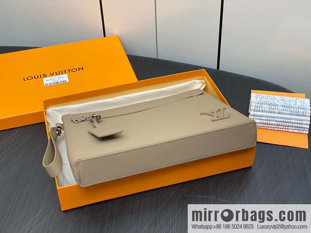 [Premium‑quality] M69837 apricot, full leather M82278 clutch bag series